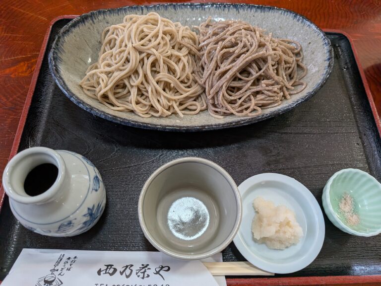 【飯山市】石臼挽き手打蕎麦「西乃茶や」で味わう本格派蕎麦 ～スキー帰りの贅沢ランチ～