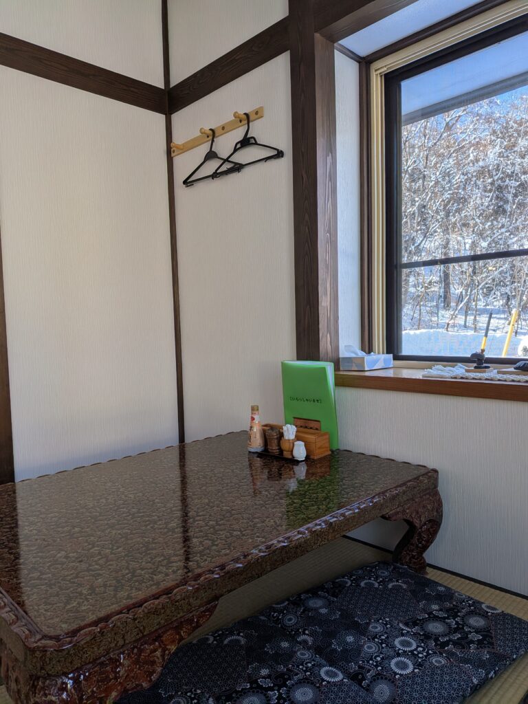 蕎麦肴庵 冴沙 座敷席