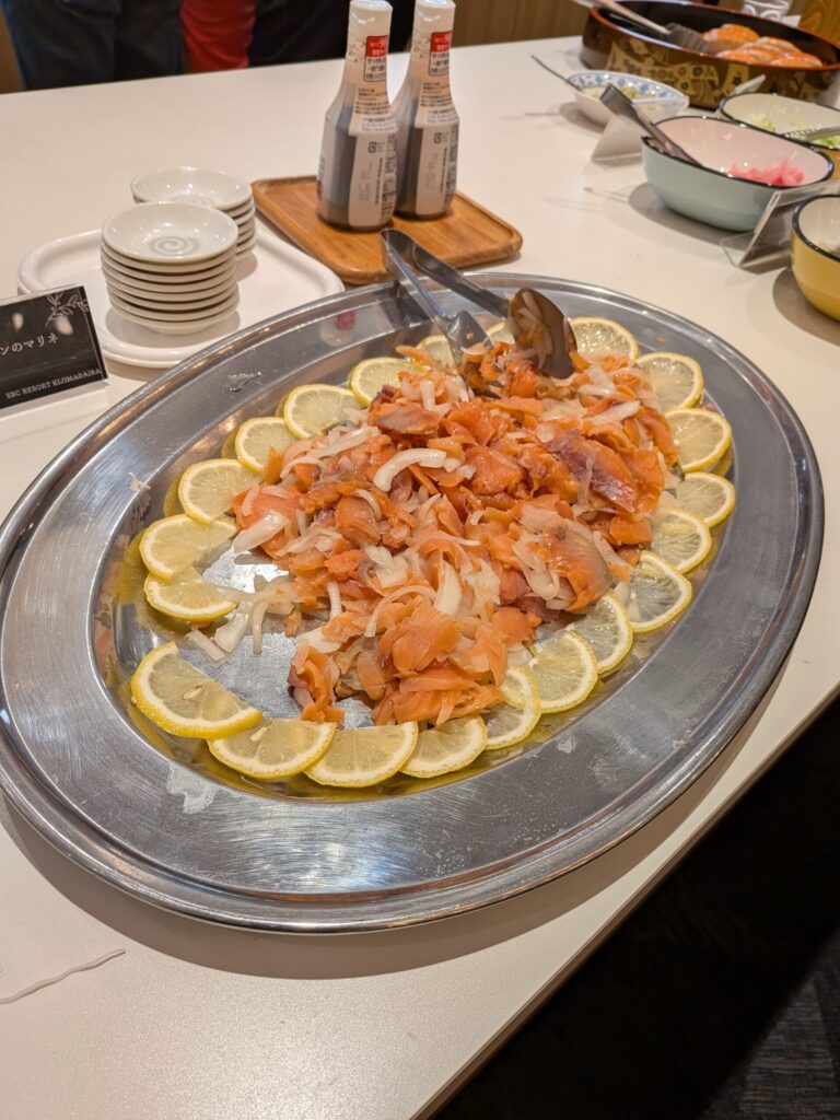 サーモンのマリネ