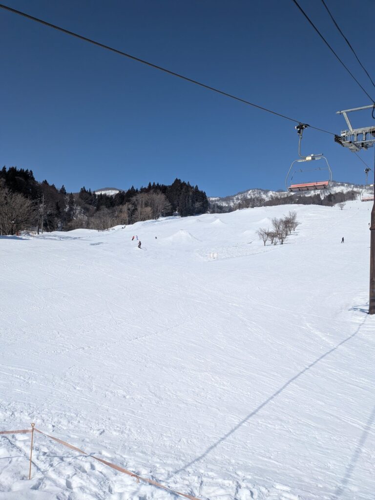 戸狩温泉スキー場 ゲレンデ風景1