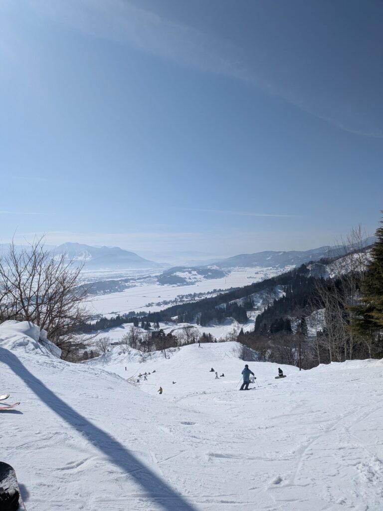戸狩温泉スキー場 山頂からのパノラマビュー
