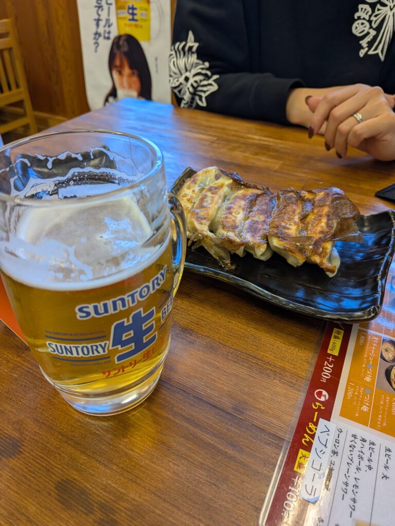 中華そばつけ麺 一-hajime- 焼餃子とビール