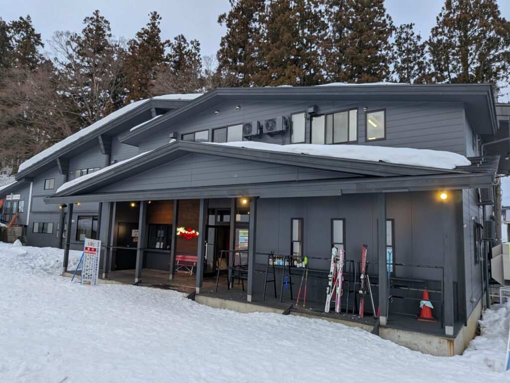 焼肉ドラゴン produced by ジャンボ 外観